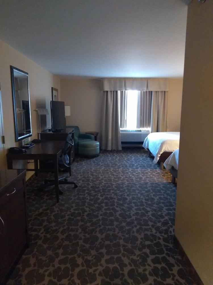 Hilton Garden Inn Charlotte/Concord Eksteriør billede