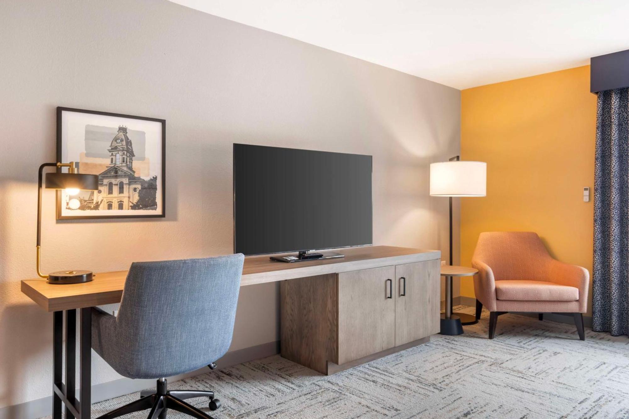Hilton Garden Inn Charlotte/Concord Eksteriør billede