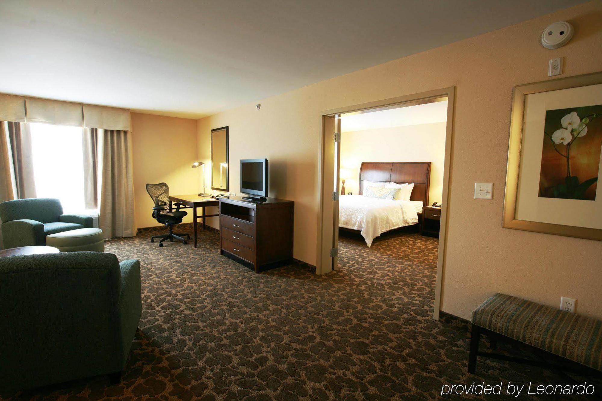 Hilton Garden Inn Charlotte/Concord Værelse billede